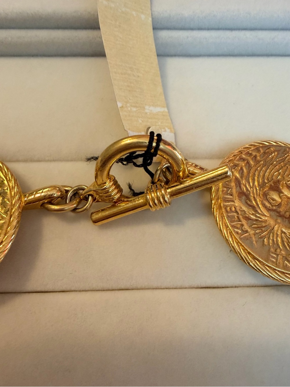 Vintage Anne Klein Gold Tone Lion Medallion Statement Necklace Toggle Clasp NWT - Picture 7 of 13